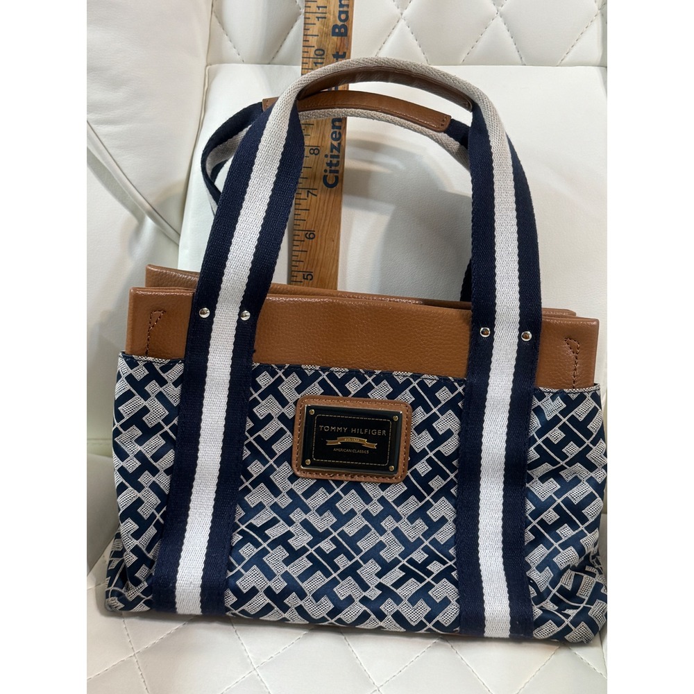 Tommy Hilfiger Tote Bag Navy Blue White Geometric Print Tan Leather Accents - Picture 3 of 5